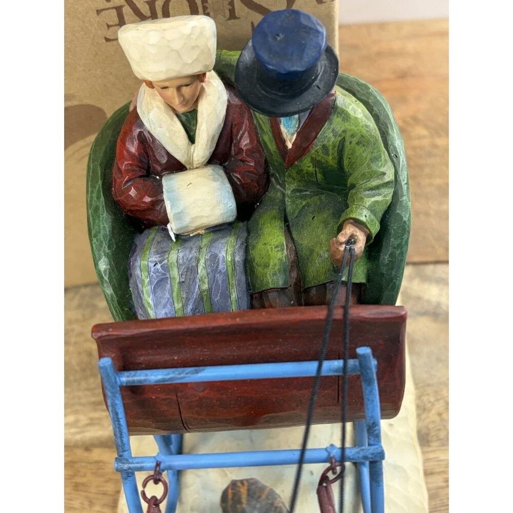 2006 Jim Shore Heartwood Creek Dashing Into The Season Couple in Sleigh W/ Horse